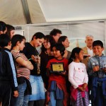 premiazione 1° classificati sezione creativa i 5 bambini rom (5)